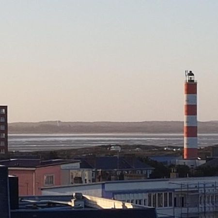 Berck: Front De Mer Avec Vue Sur La Plage エクステリア 写真